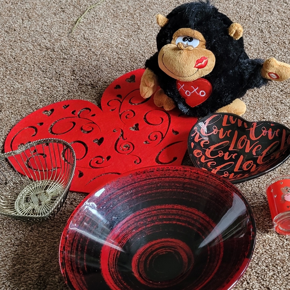 musical gorilla  Toy Heart Red Valentine Bowls Decoration Electronic